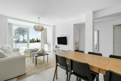 fd8482aeaa10540d5ba60e70262474bf - 8