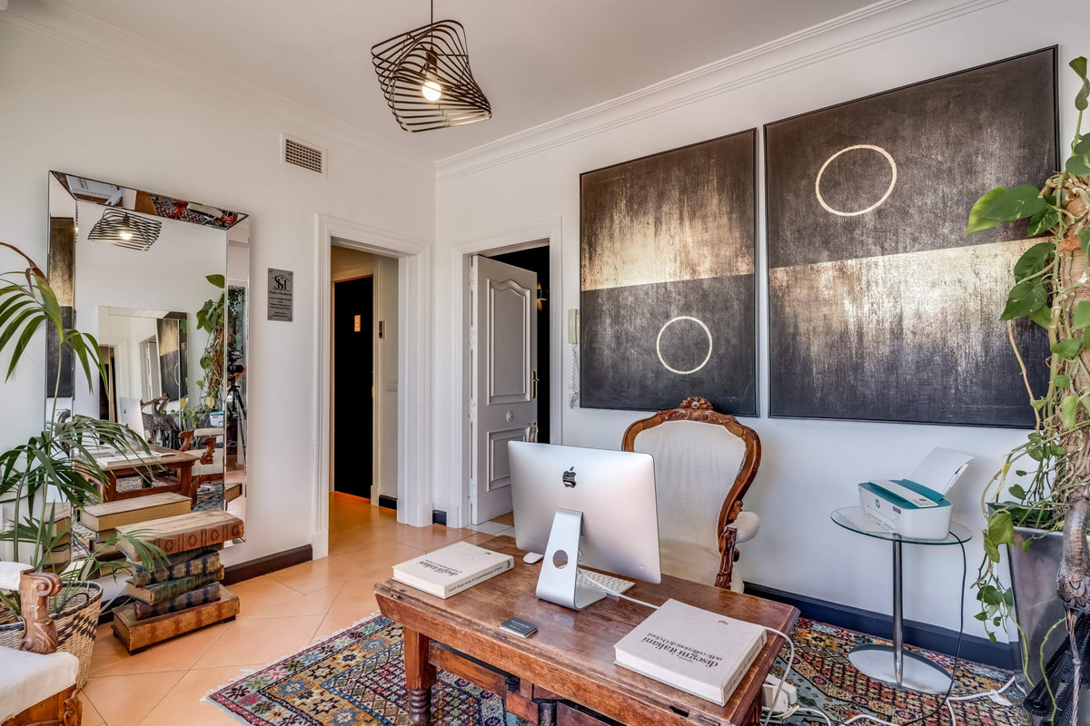 fdd306987e08d6dc66d9234a1b3fd80c - 3