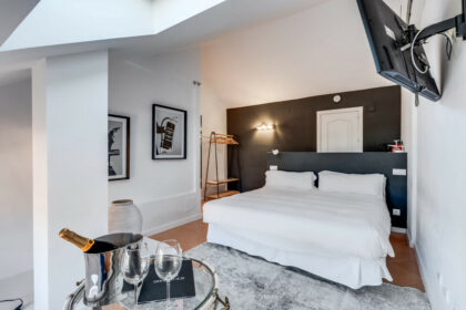 fdd306987e08d6dc66d9234a1b3fd80c - 30