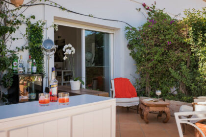 fdd306987e08d6dc66d9234a1b3fd80c - 9