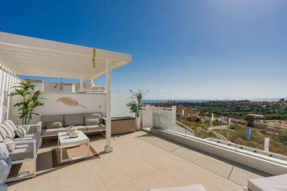 fe57730d4c436565697e3ae35051f0e8 - 1