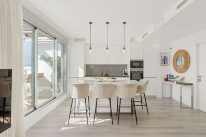 fe57730d4c436565697e3ae35051f0e8 - 15