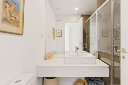 fe57730d4c436565697e3ae35051f0e8 - 19