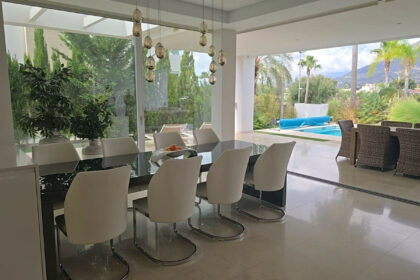 fee39c000fa7fe305a5e528ae58014da - 11