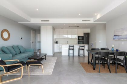 feff0c6ef377ba33fad21c32a6b9779f - 5