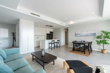 feff0c6ef377ba33fad21c32a6b9779f - 6