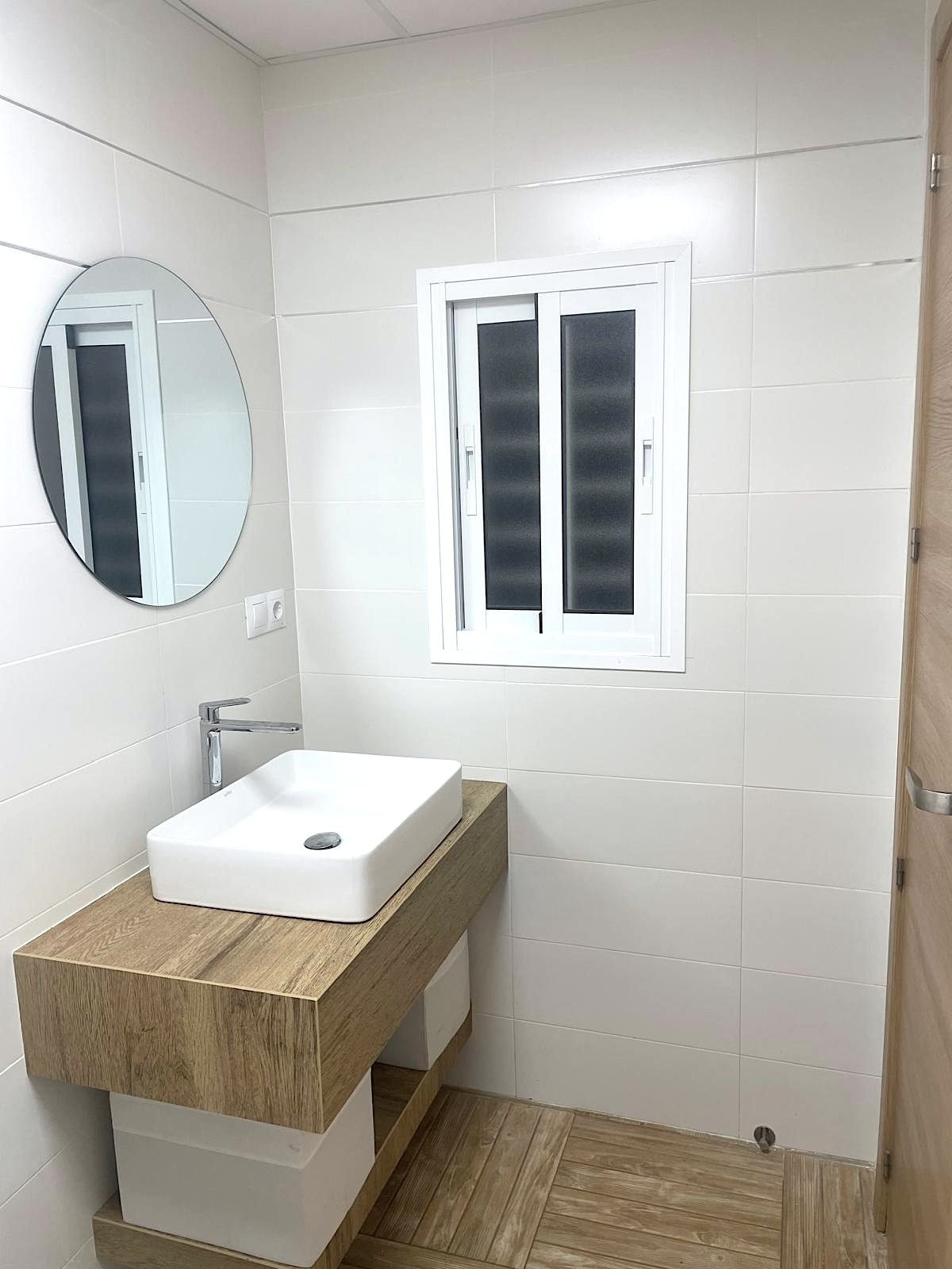 ff717fc80a92750a5ceff6c3776baa6d - 15