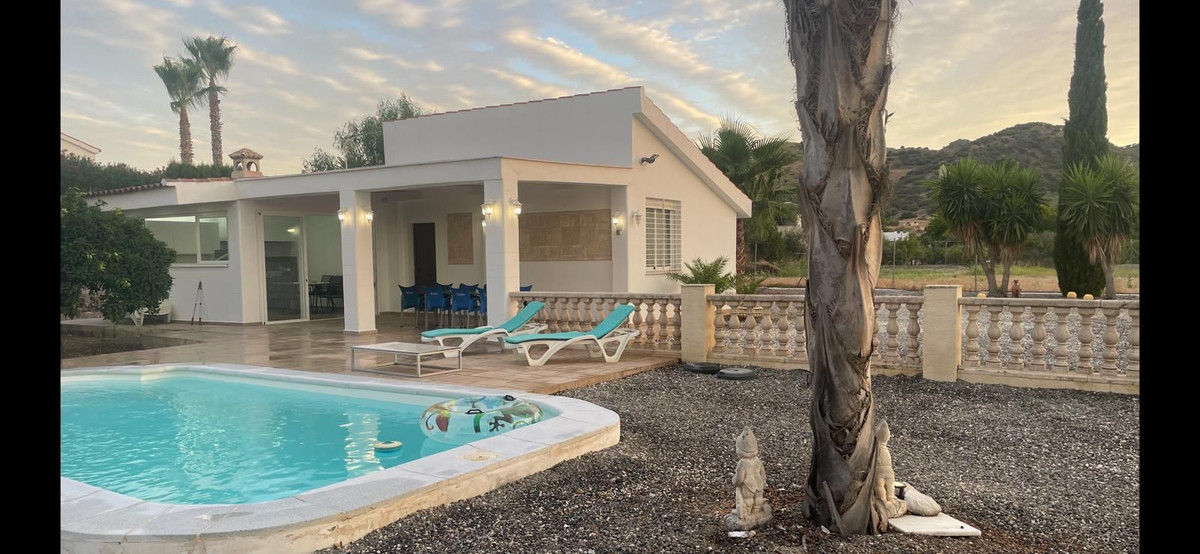 ff717fc80a92750a5ceff6c3776baa6d - 3