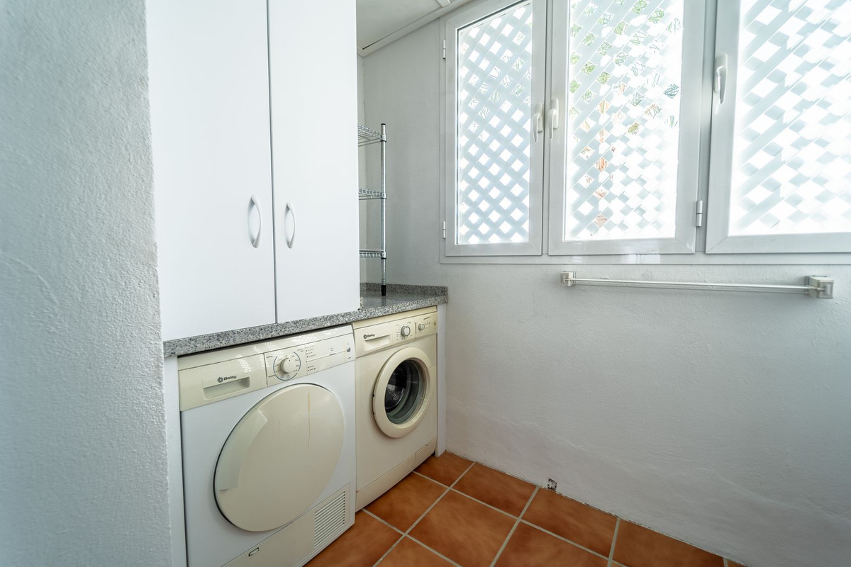 ff79bab3e59abb60c2dbed1c95ed1c43 - 16