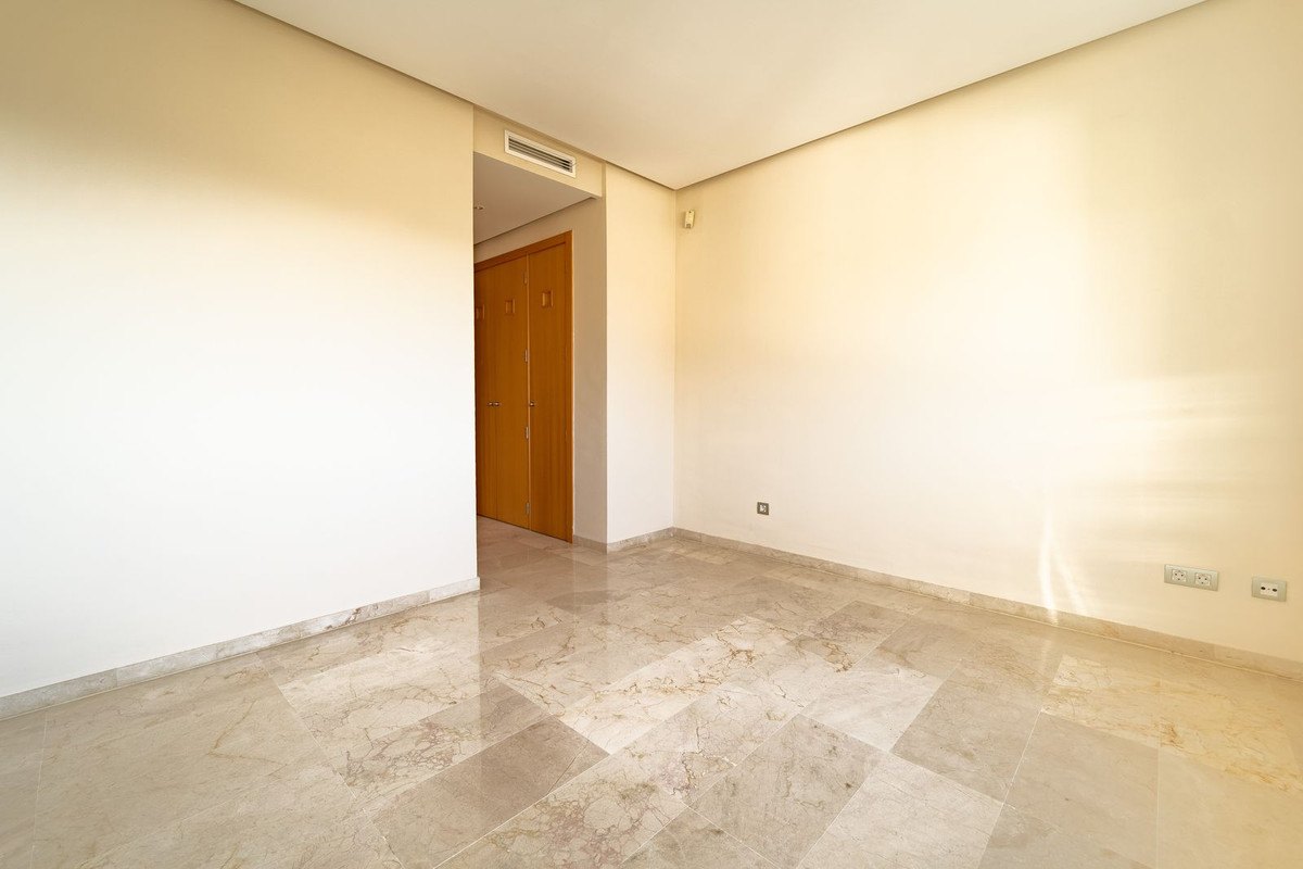 ff79bab3e59abb60c2dbed1c95ed1c43 - 20