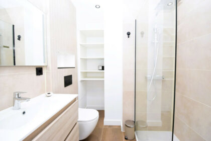 ff8c9d0a87cd37ba62e0eb3b866072fc - 12