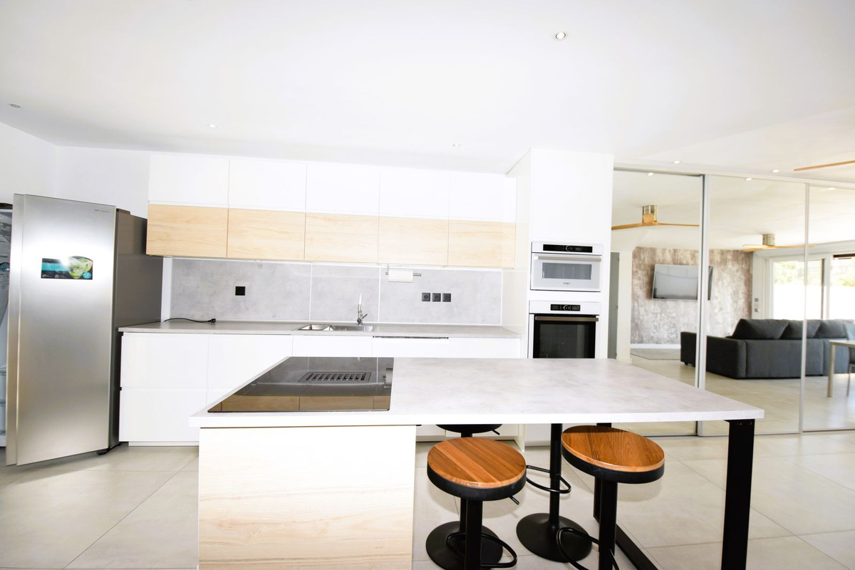 ff8c9d0a87cd37ba62e0eb3b866072fc - 5