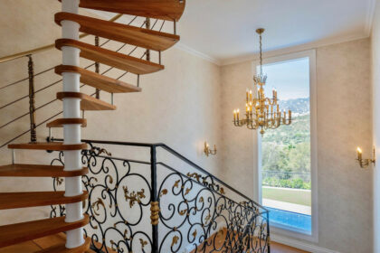 ff90aee112f36d0947a485e7da402767 - 17