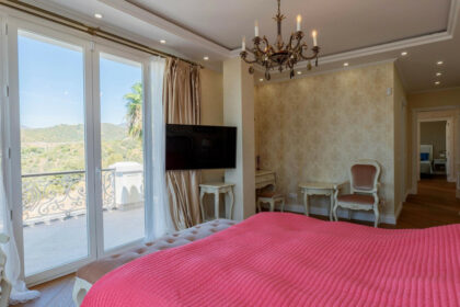 ff90aee112f36d0947a485e7da402767 - 30