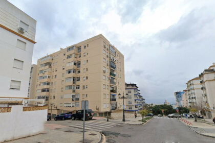 0007d0f553e3a12e8fd8481f4266334e - 1