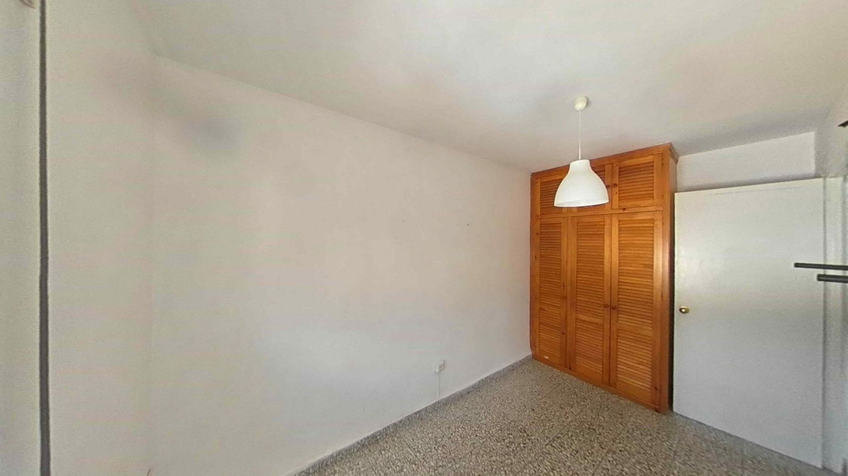 0007d0f553e3a12e8fd8481f4266334e - 15