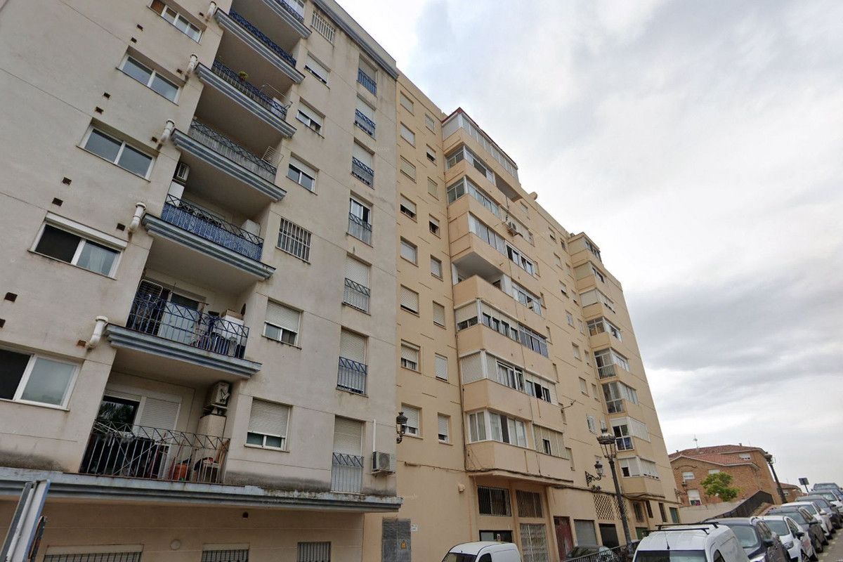 0007d0f553e3a12e8fd8481f4266334e - 2