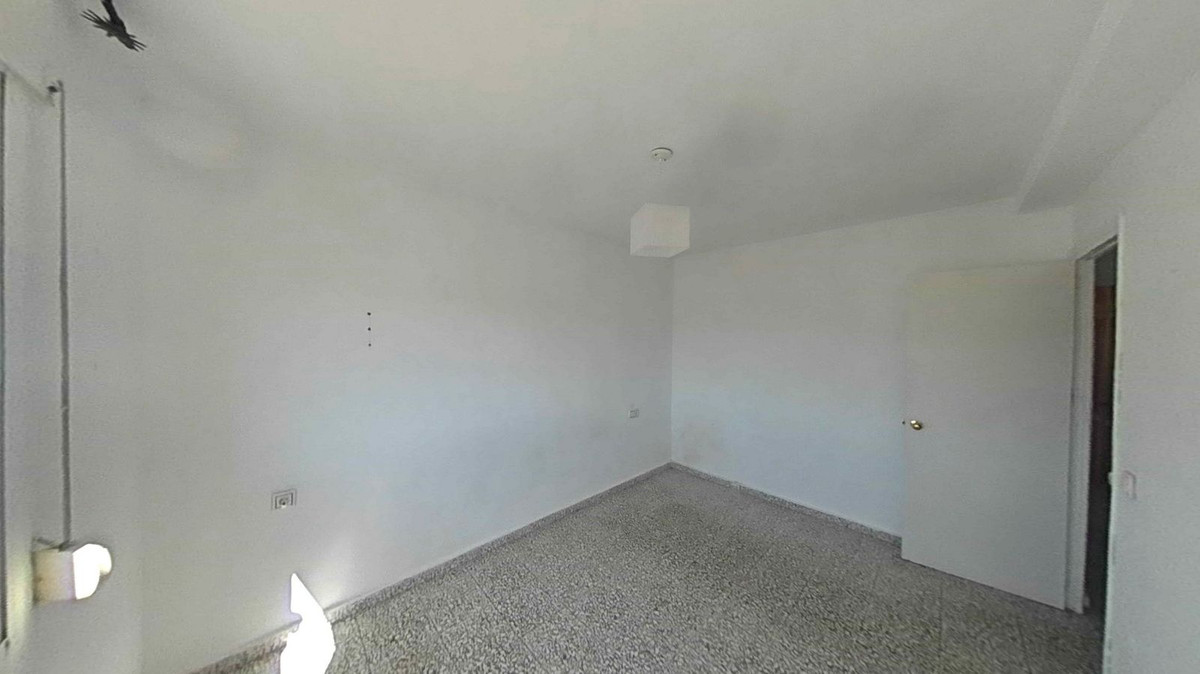 0007d0f553e3a12e8fd8481f4266334e - 21