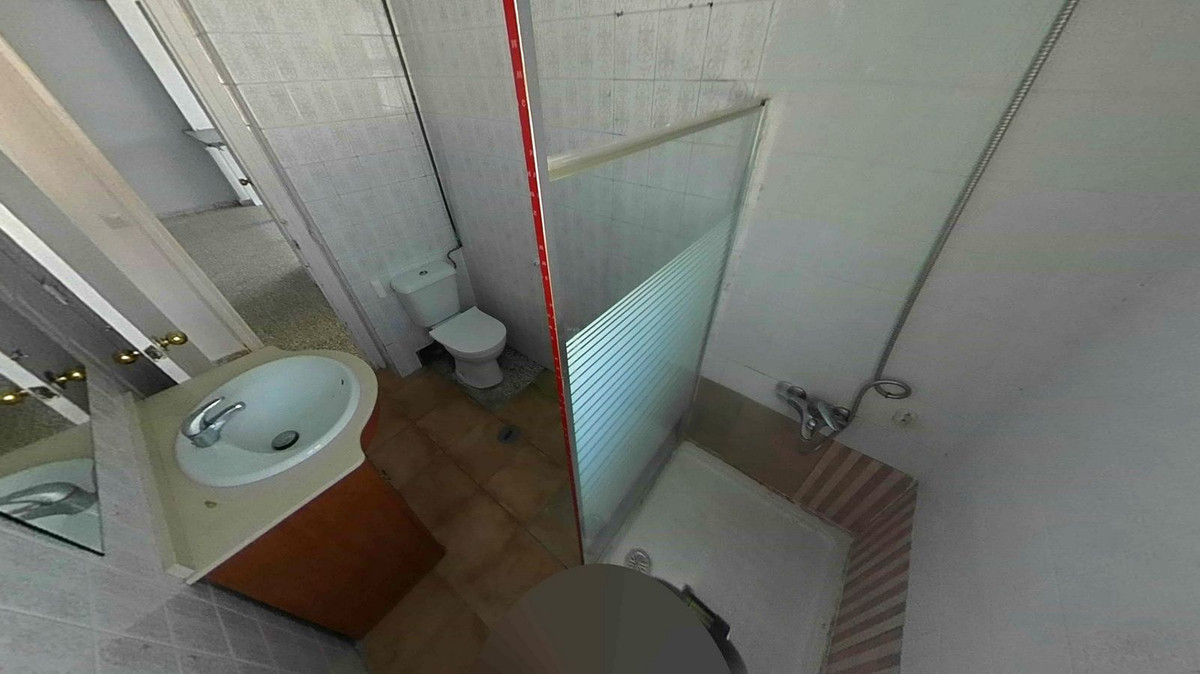 0007d0f553e3a12e8fd8481f4266334e - 27