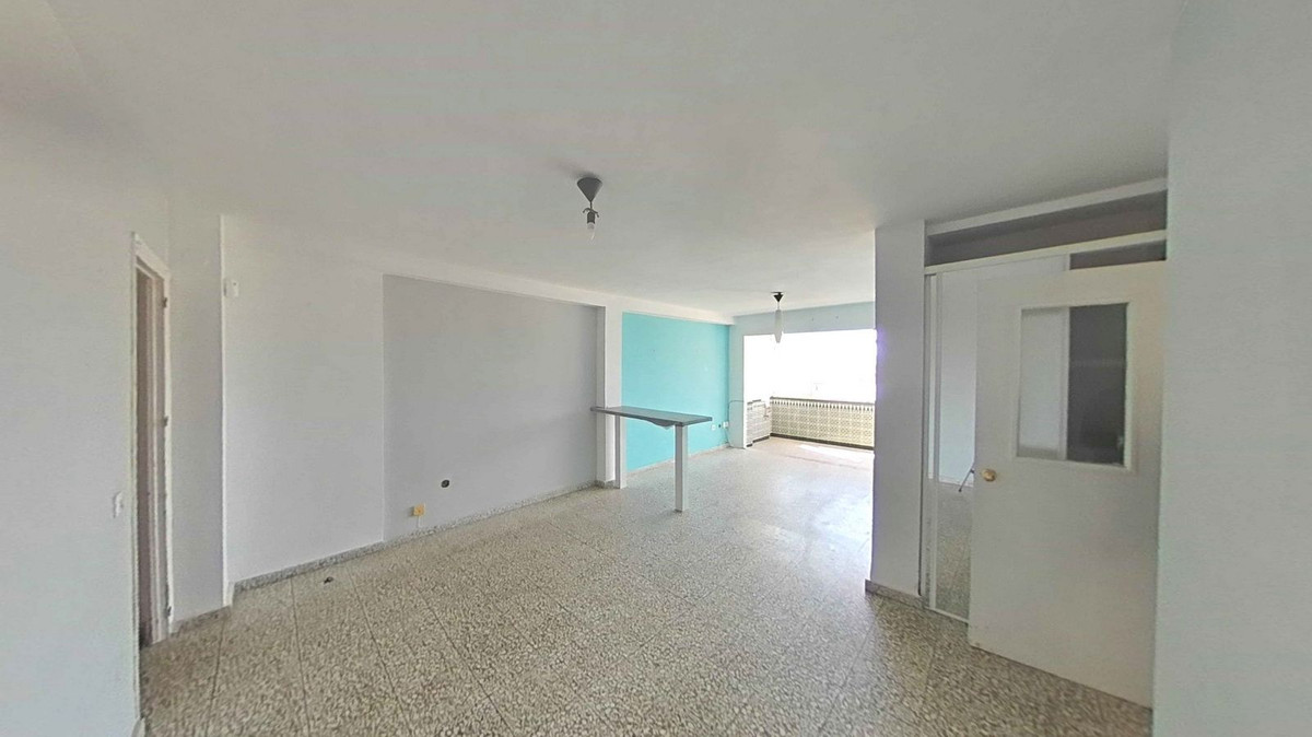 0007d0f553e3a12e8fd8481f4266334e - 4