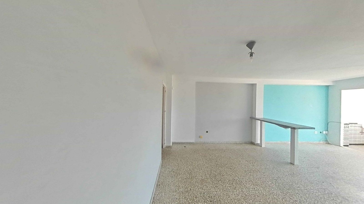 0007d0f553e3a12e8fd8481f4266334e - 6