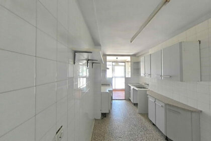 0007d0f553e3a12e8fd8481f4266334e - 9