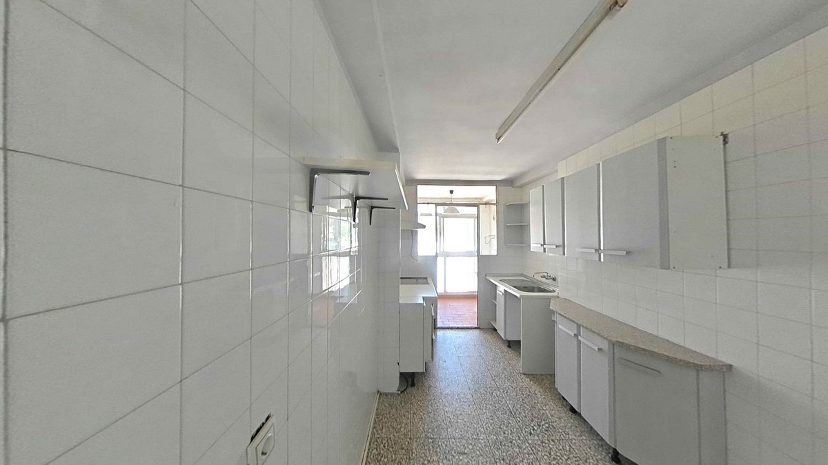 0007d0f553e3a12e8fd8481f4266334e - 9