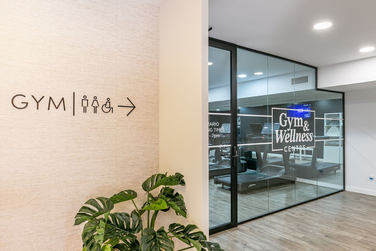 0018aad57330ec8a814c8595c9227a08 - 32