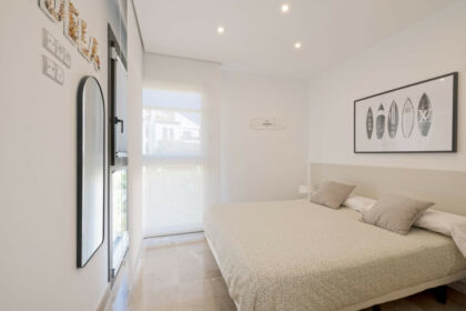 01e1a7d2509dd4b06fb78ab138fc5b36 - 21