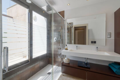 01e1a7d2509dd4b06fb78ab138fc5b36 - 27