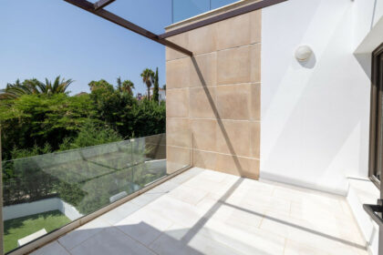 01e1a7d2509dd4b06fb78ab138fc5b36 - 29