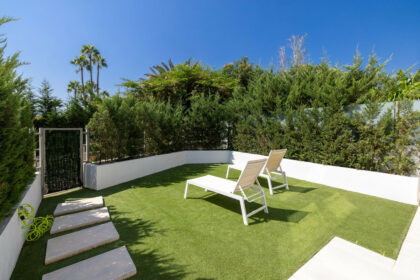 01e1a7d2509dd4b06fb78ab138fc5b36 - 3