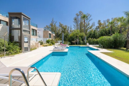 01e1a7d2509dd4b06fb78ab138fc5b36 - 34