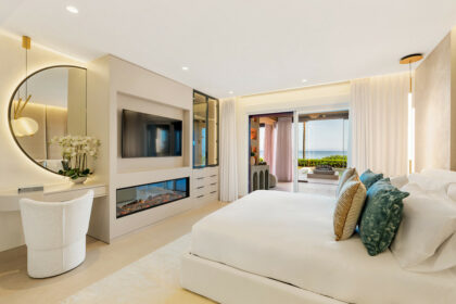 0200af5804e46ae4e3393cab36734288 - 12