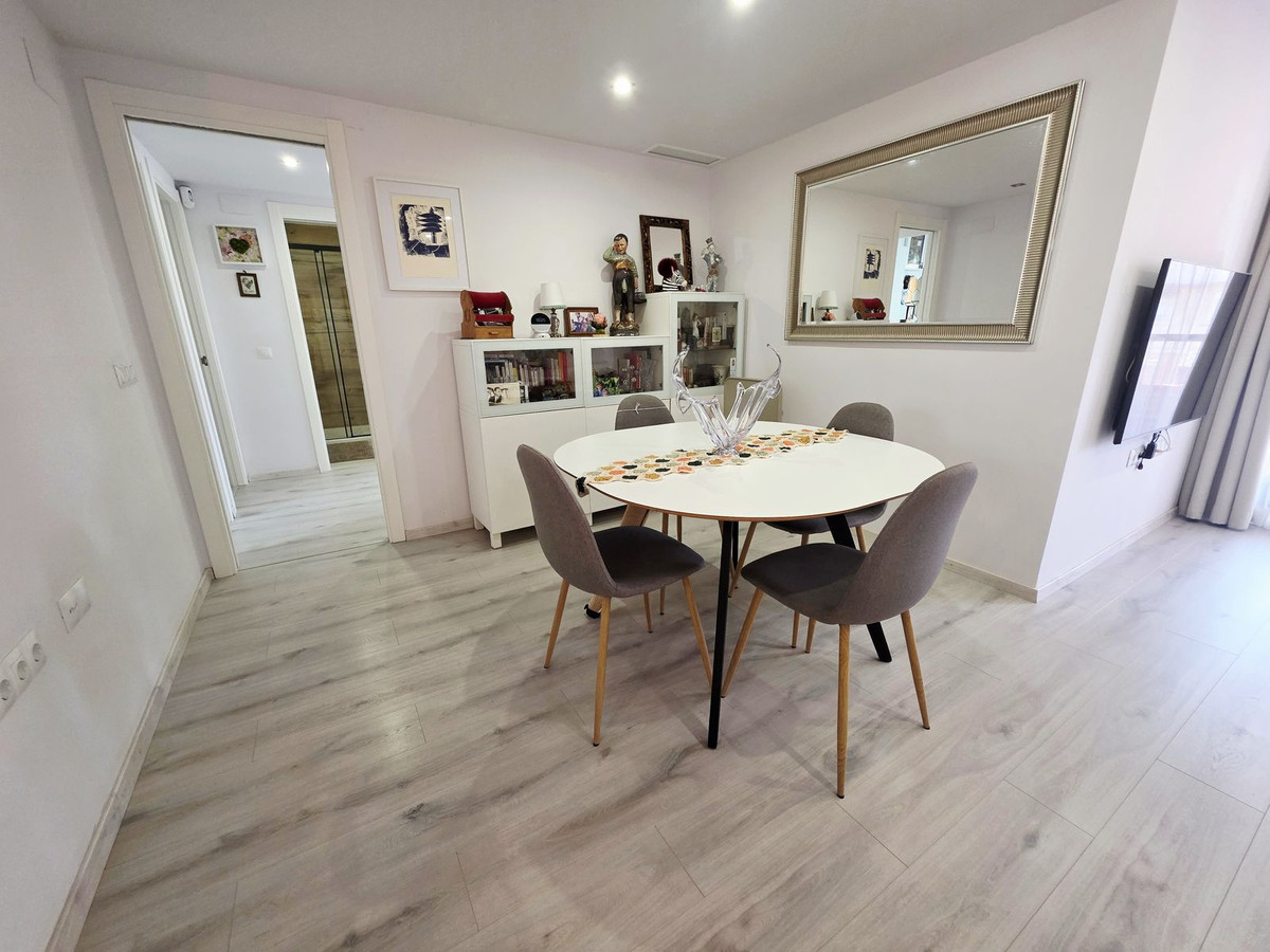 021009e15c7ad642f1ca2b81fed5fae0 - 10