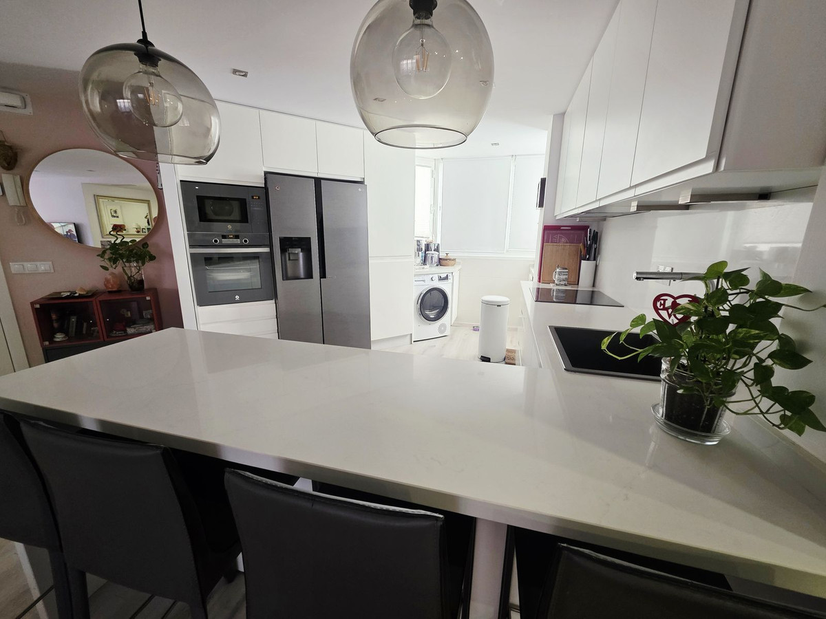 021009e15c7ad642f1ca2b81fed5fae0 - 11