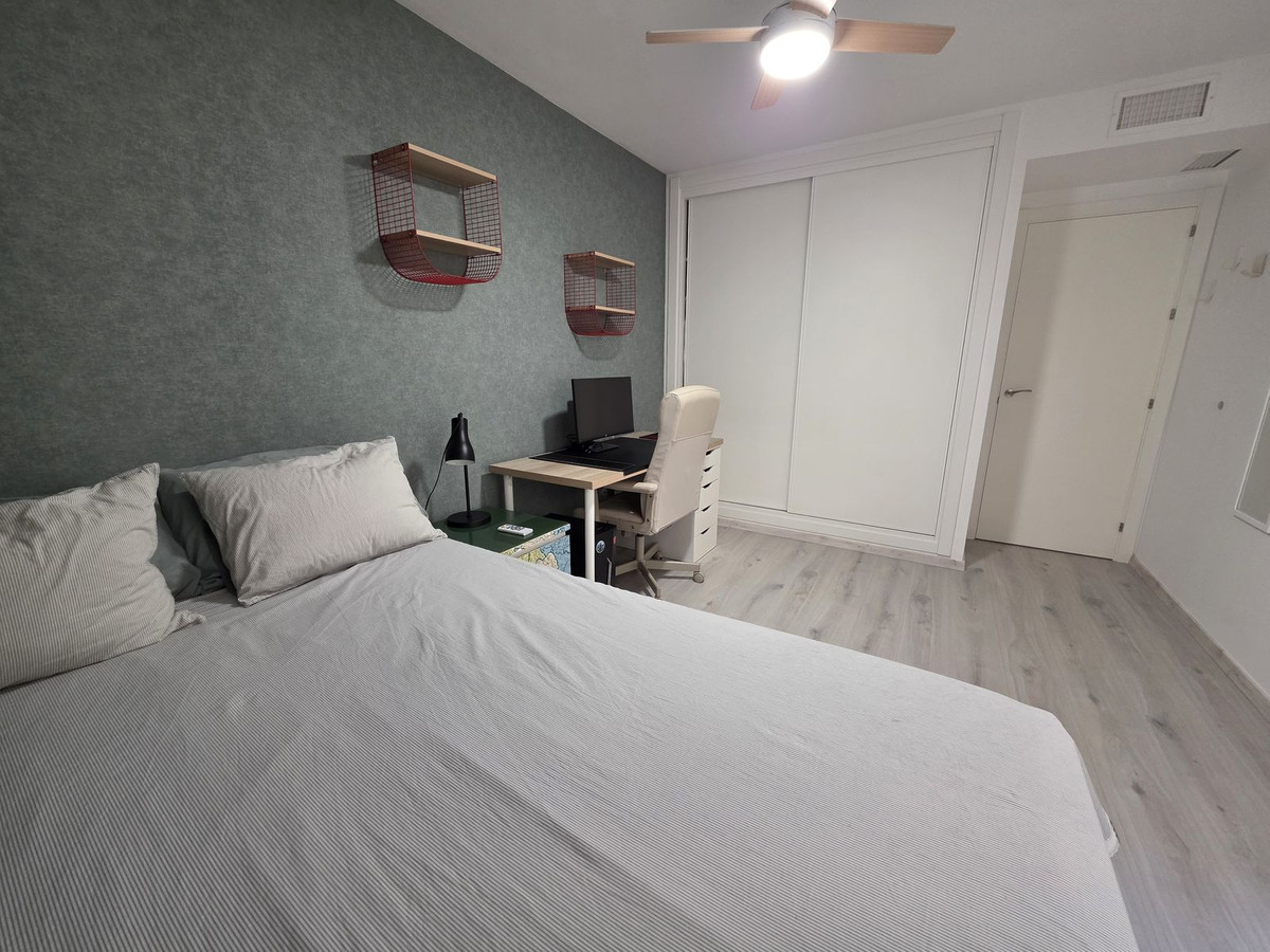 021009e15c7ad642f1ca2b81fed5fae0 - 18