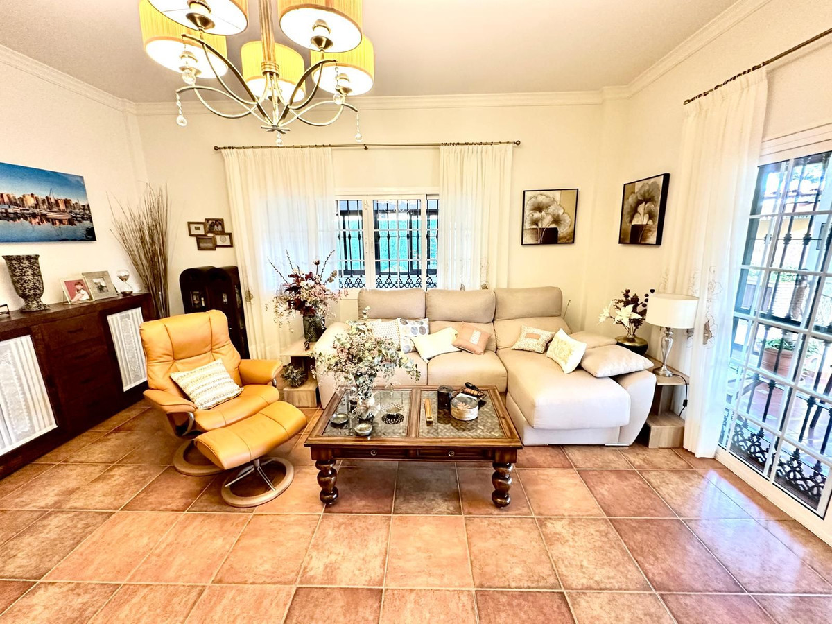 0225541af1d6937b770874196ec0681e - 10