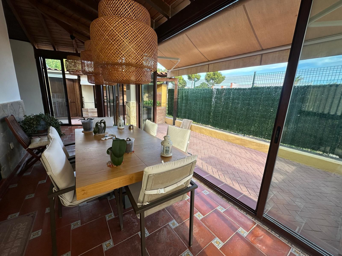 0225541af1d6937b770874196ec0681e - 12