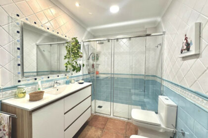 0225541af1d6937b770874196ec0681e - 33