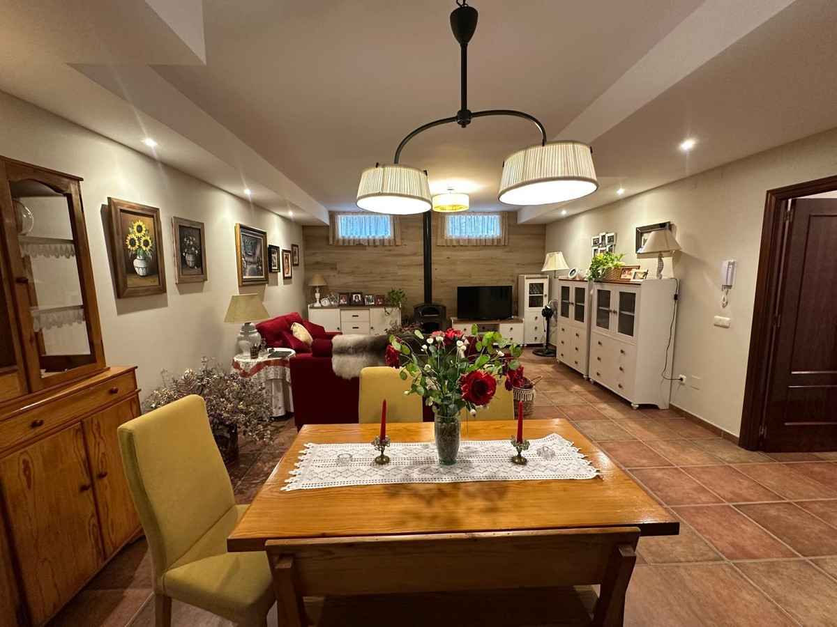 0225541af1d6937b770874196ec0681e - 39