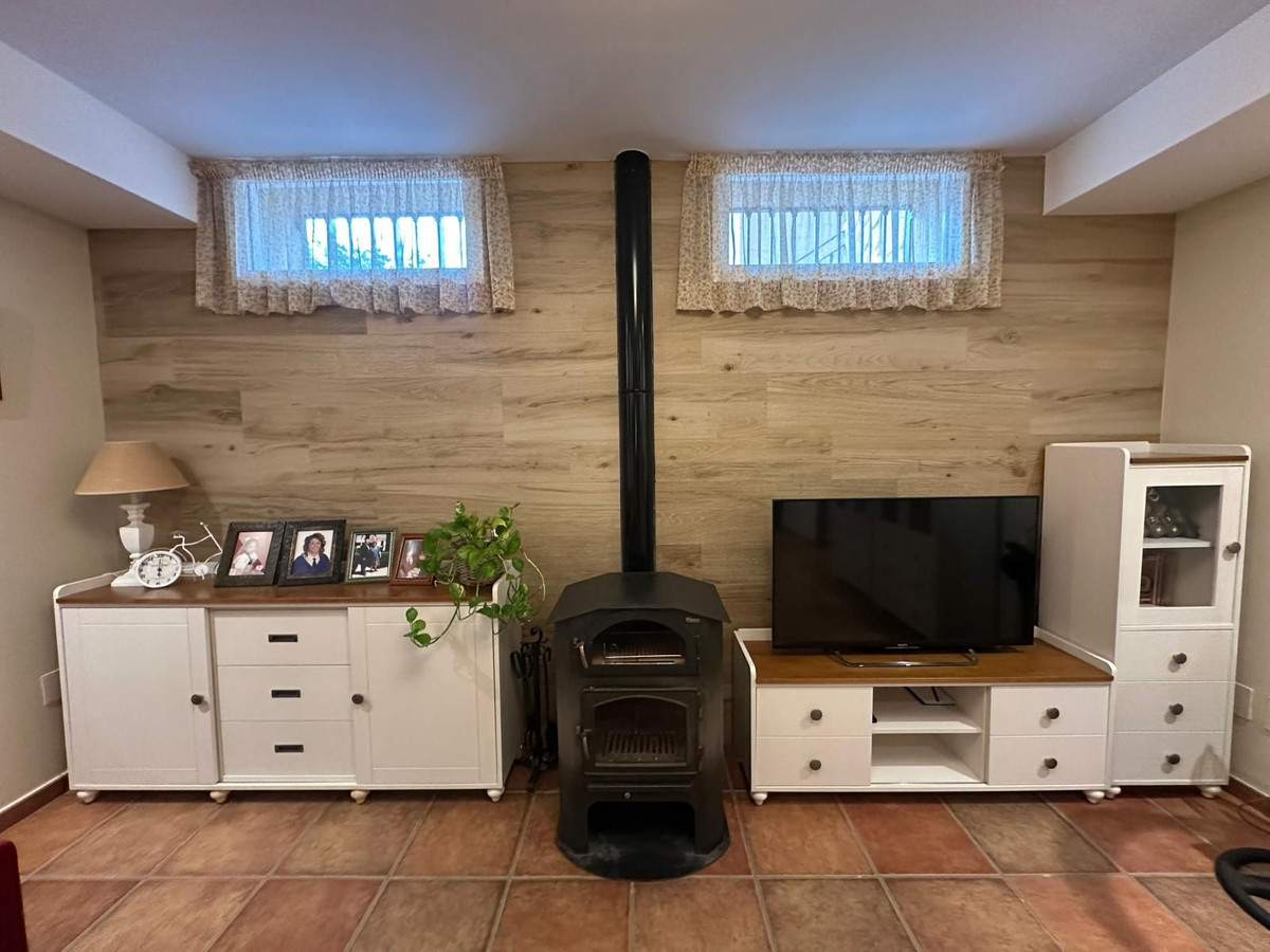 0225541af1d6937b770874196ec0681e - 42