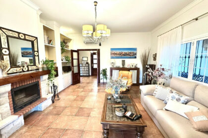 0225541af1d6937b770874196ec0681e - 7