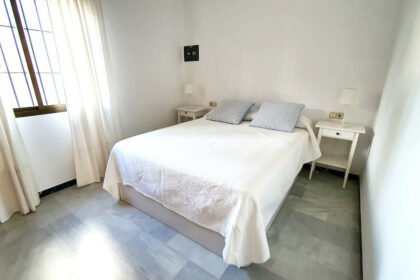 023a5cf46981818de01a3b573b0d8225 - 13