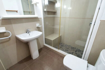 023a5cf46981818de01a3b573b0d8225 - 14