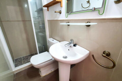 023a5cf46981818de01a3b573b0d8225 - 15