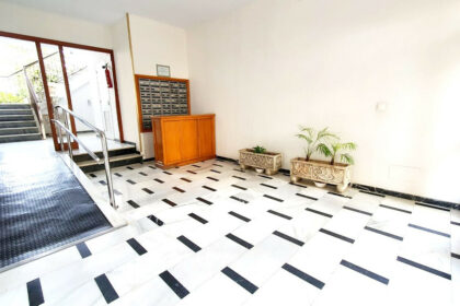 023a5cf46981818de01a3b573b0d8225 - 19