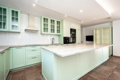 024bd6d30f59fc74e687b0d0d96b9199 - 15