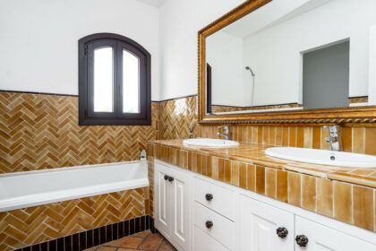 024bd6d30f59fc74e687b0d0d96b9199 - 24