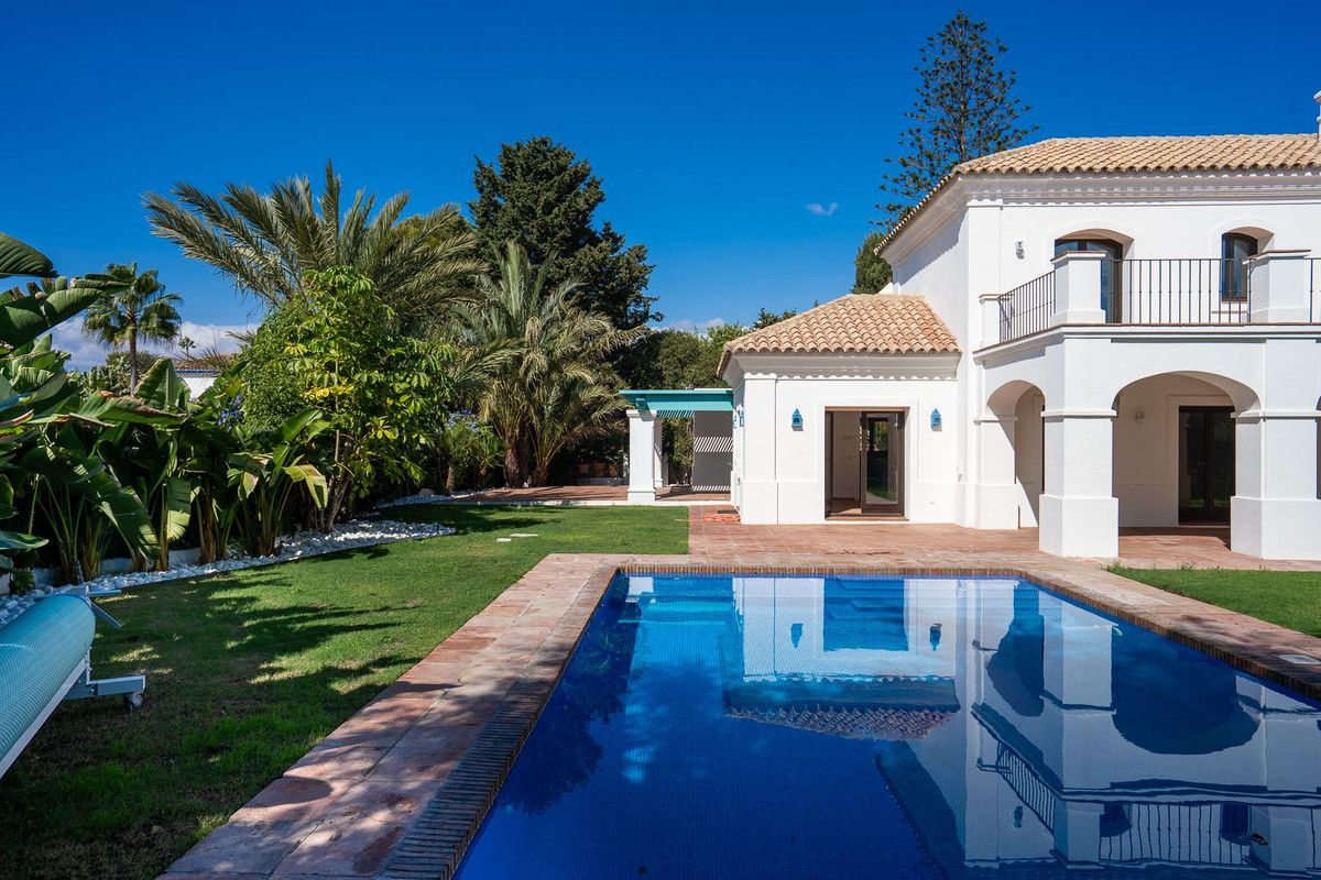 024bd6d30f59fc74e687b0d0d96b9199 - 52